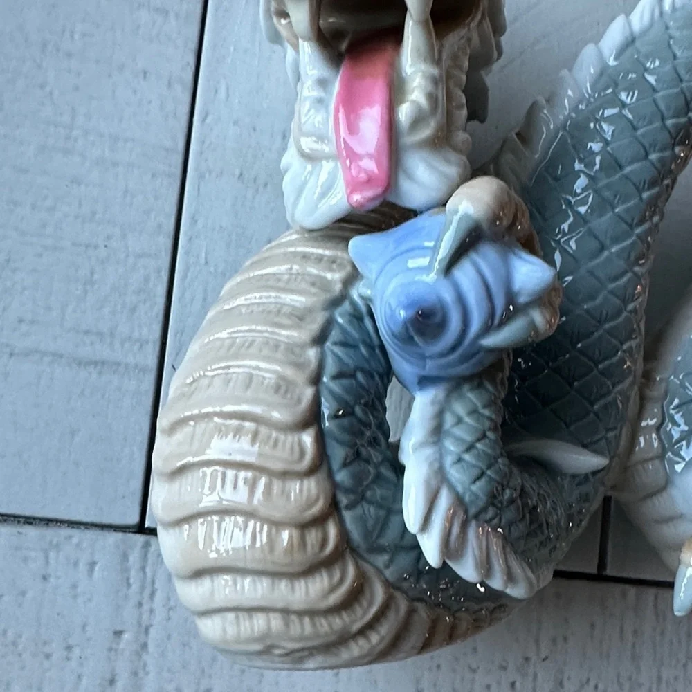 Vintage Chinese Foo Porcelain Dragon Figurine Collectible_4